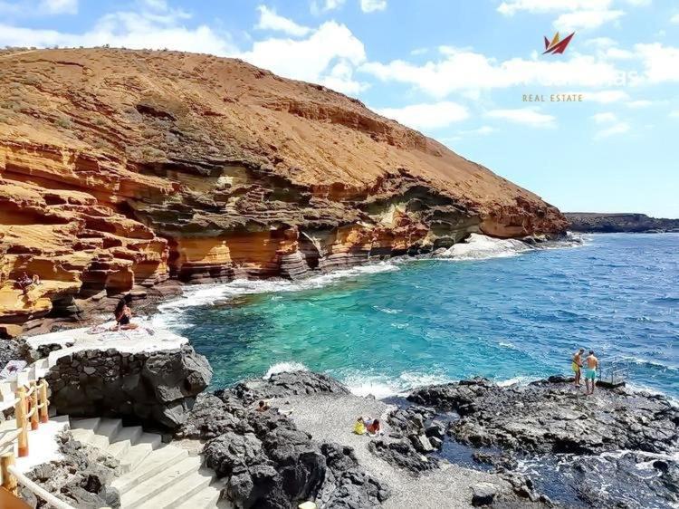 Cozy Apartment Tenerife South Wifi & Pool Коста дел Силенцио Екстериор снимка