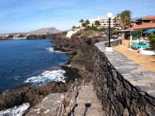 Cozy Apartment Tenerife South Wifi & Pool Коста дел Силенцио Екстериор снимка